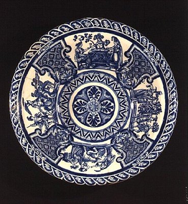 Delft milk pan, made for Mary II after her accession in 1688 by Dutch School